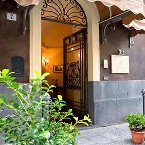 Manganelli Palace מלון