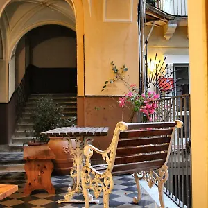 Cortile Stesicoro Panzió